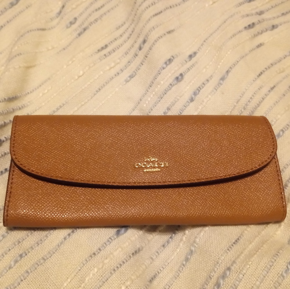 NWT Coach soft envelope wallet